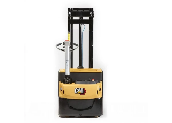 Caterpillar NSP16N2SR (1,6т x 5,4м)